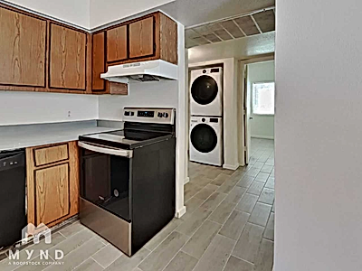 Beautiful 2-Bedroom Apartment for Rent