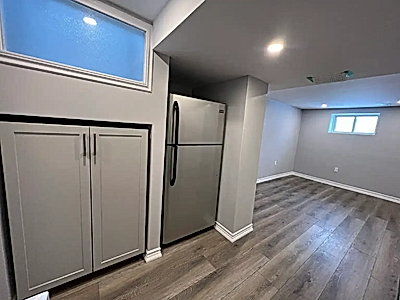 Recently Newly Fully Renovated 1 Bedroom House For Rent