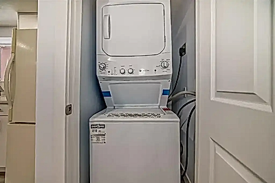 Spacious 2 Bedroom House for Rent
