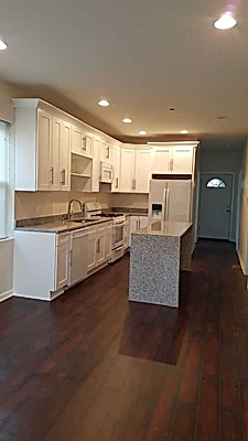 Beautifully rehabbed 3 large bedrooms apartment for rent