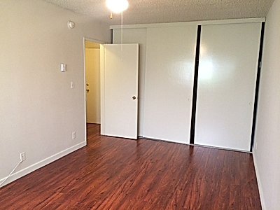 1 Bedroom First floor unit for Rent