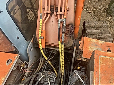 1998 Hitachi EX220 LC Excavator