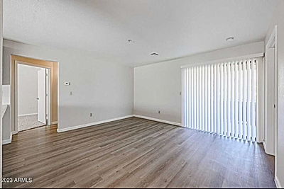Fully Renovated Second floor 2 Bedroom House for Rent