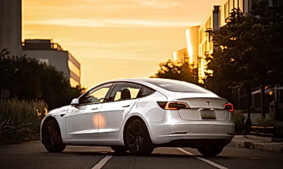 Tesla Model 3 2023