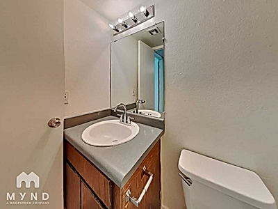  Beautiful 2-Bedroom Apartment for Rent