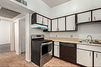 1 Bedroom House for Rent