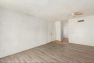 1 Bedroom House for Rent