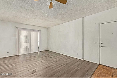 1 Bedroom House for Rent