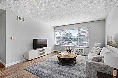 1 Bedroom Apartment for Rent