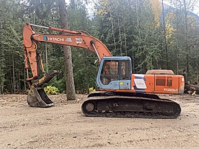 1998 Hitachi EX220 LC Excavator