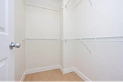 Beautiful 3-Bed 2-Bath Main Level Home For Rent