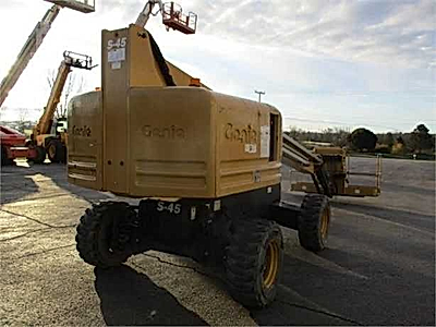 45ft Telescopic Boom Lift Genie S-45