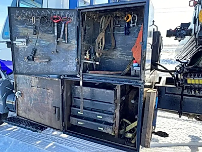 2005 International 4300 Knuckle Boom Truck