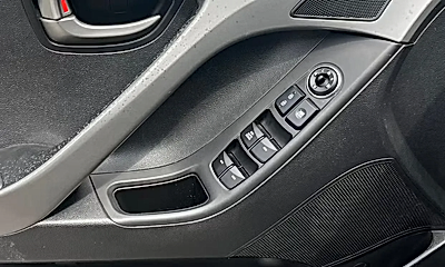 Hyundai Elantra 2016
