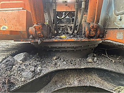 1998 Hitachi EX220 LC Excavator
