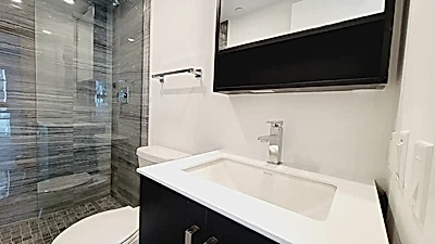 Spacious 1+Den Condo in Prime Downtown Location For Rent